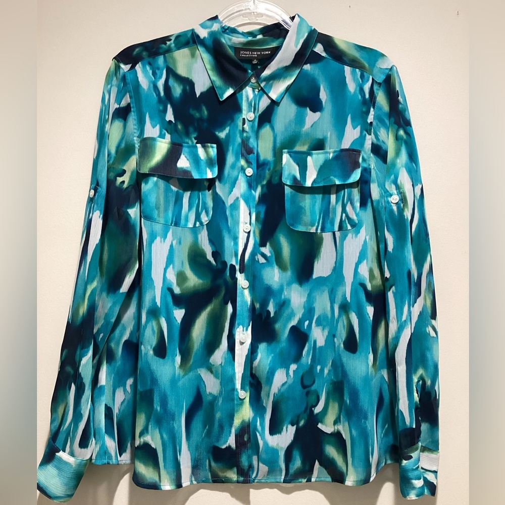 Jones New York Women’s Buttoned Down Shirt: Sz: L